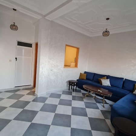 Appartement Meuble A Louer ララシュ エクステリア 写真