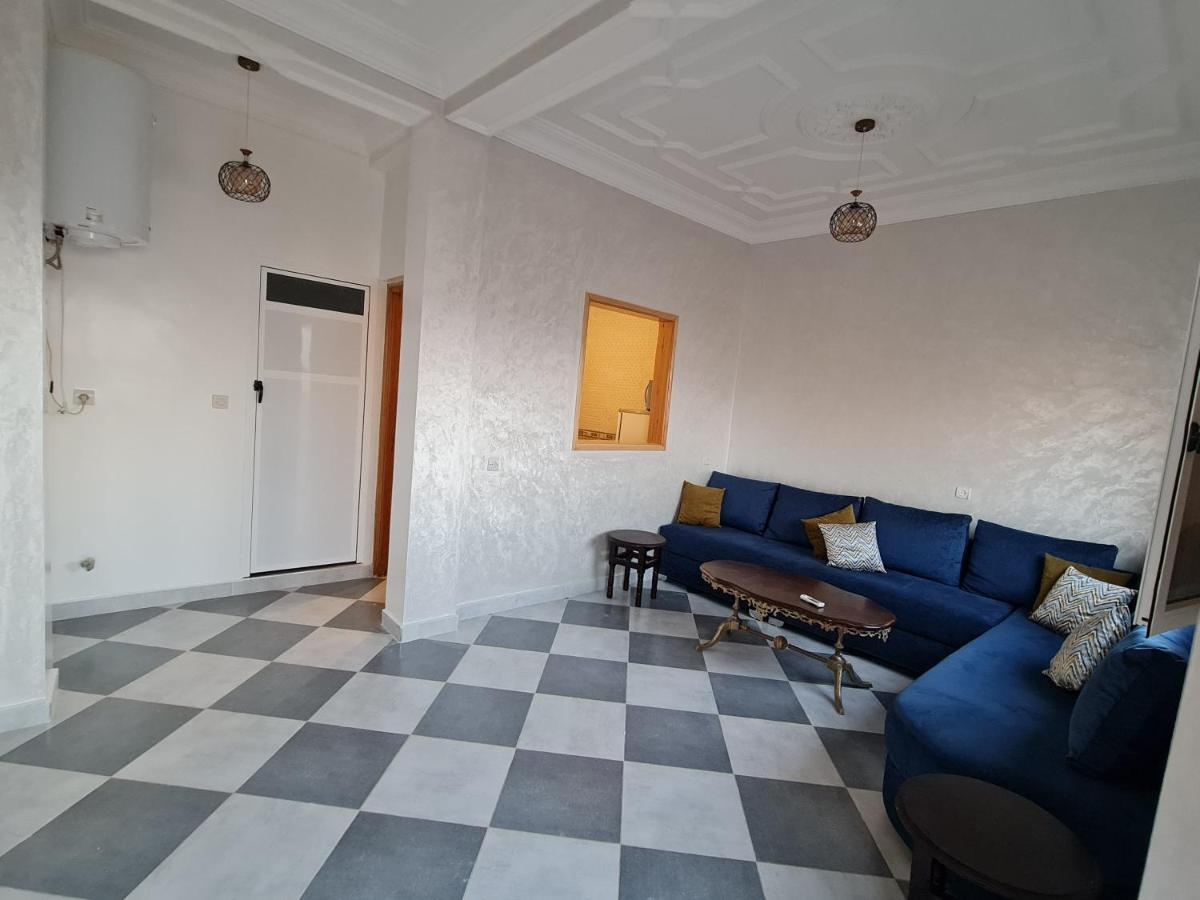 Appartement Meuble A Louer ララシュ エクステリア 写真
